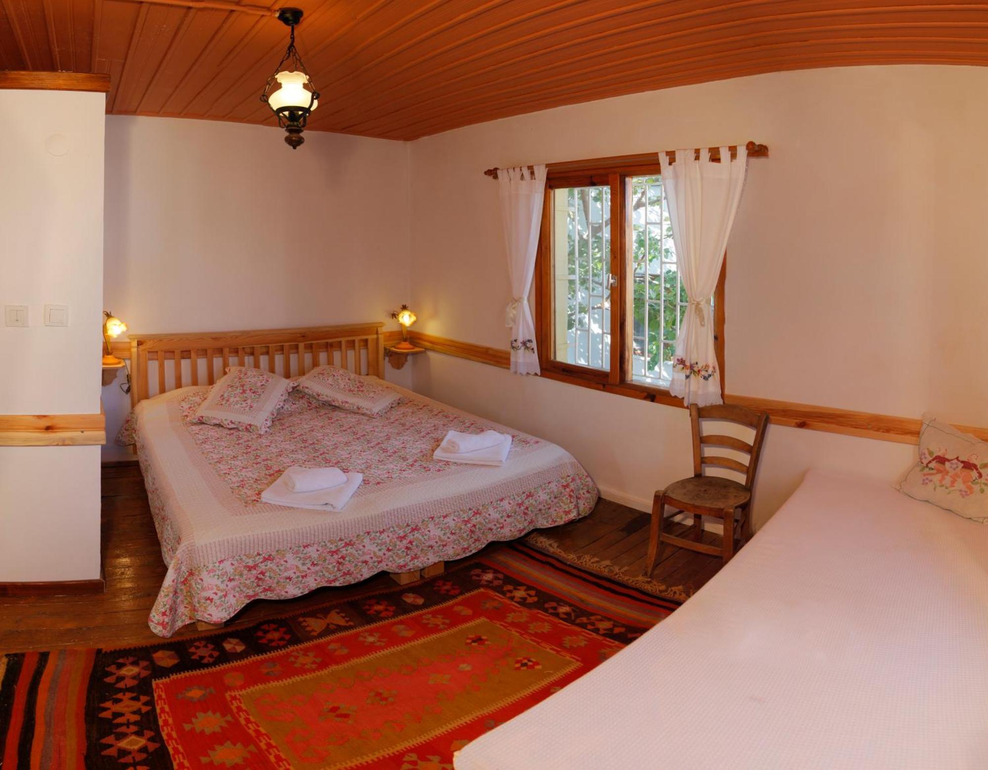Gunebakan Taliani Hotel Ayvalik Exterior photo
